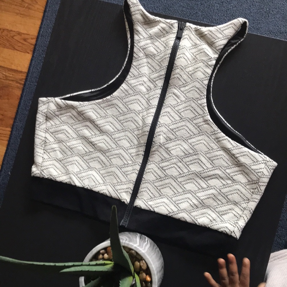 Express Crop top - Picture 6 of 8